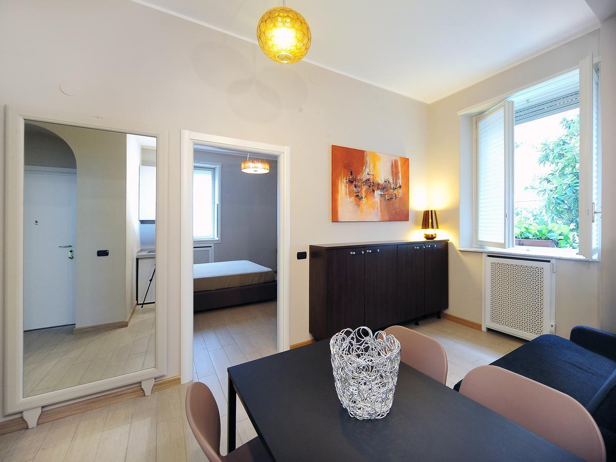 Urban District Apartments - Milan Old Town Central 2 Br Екстериор снимка