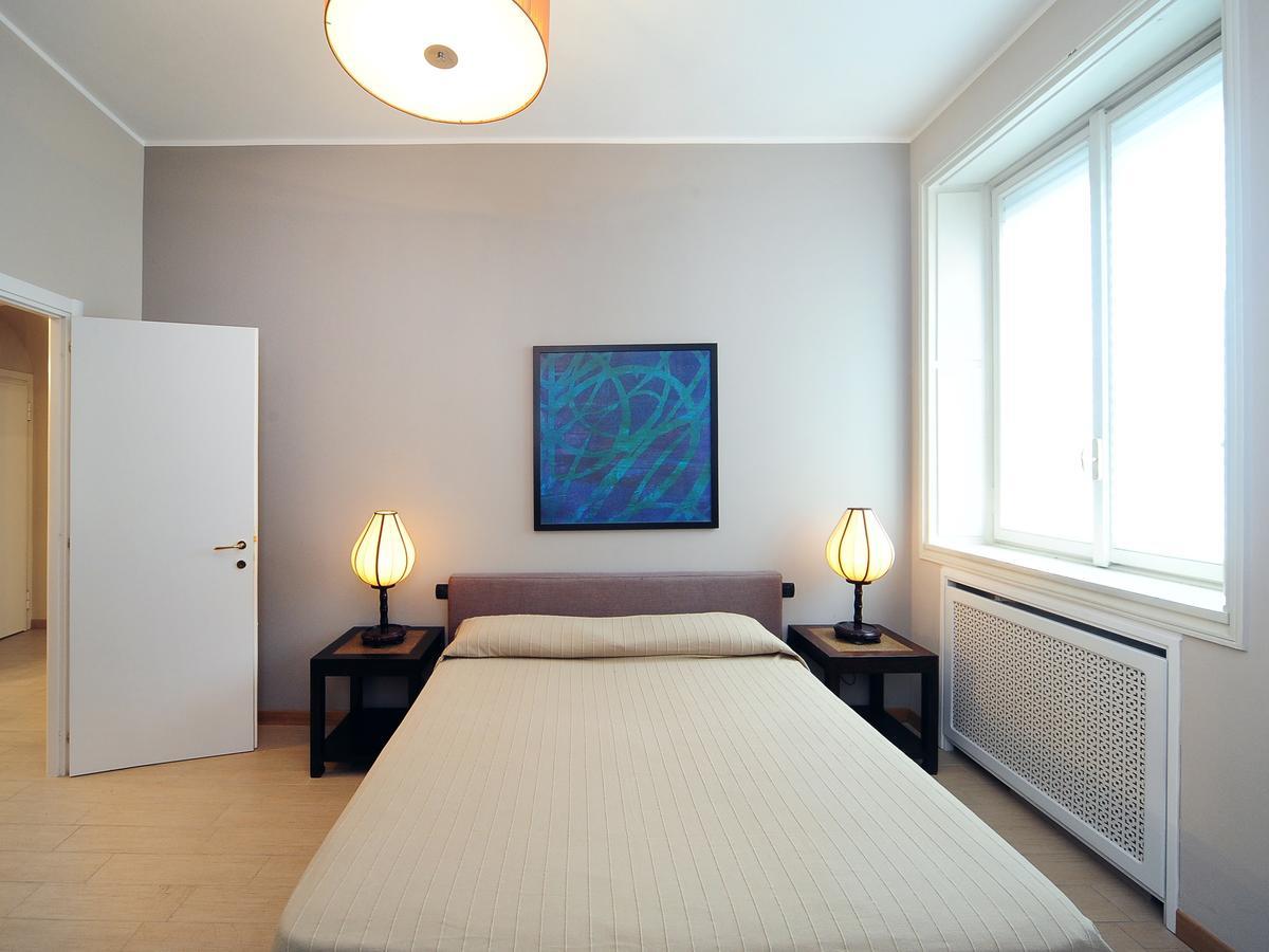 Urban District Apartments - Milan Old Town Central 2 Br Екстериор снимка